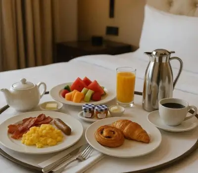 Hotel room service photo 2 roomservice-2